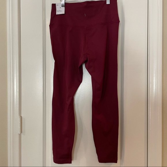 Nike Yoga Dri-FIT lurex tape 7/8 leggings - Picture 9 of 10